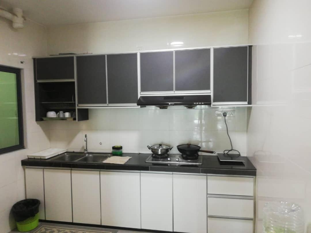 Vista Alam Studio Units - Pool, Food Court Шах-Алам Номер фото