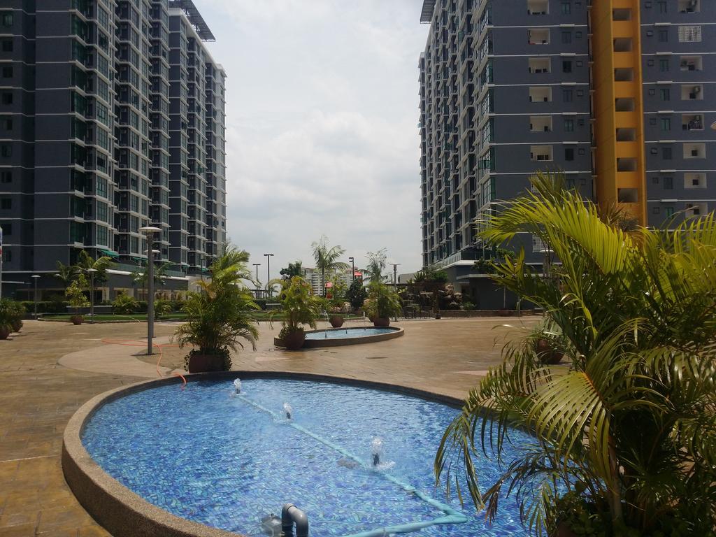 Vista Alam Studio Units - Pool, Food Court Шах-Алам Экстерьер фото