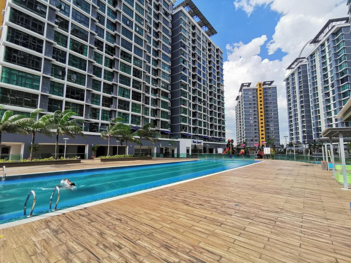 Vista Alam Studio Units - Pool, Food Court Шах-Алам Экстерьер фото